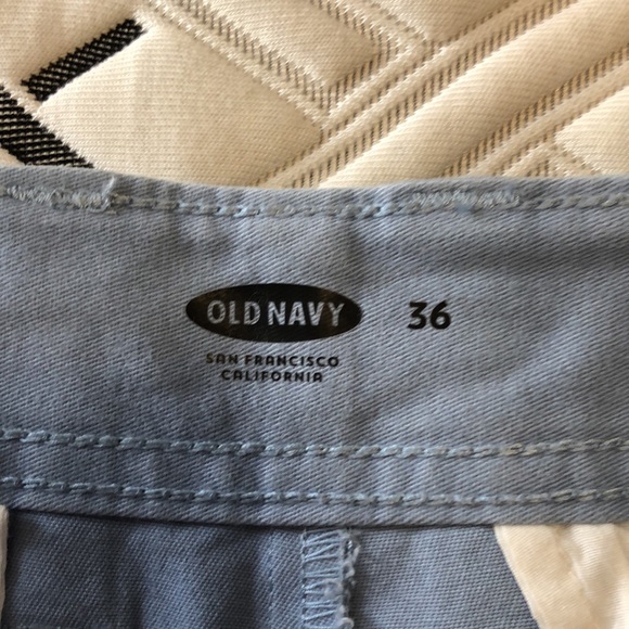 Old Navy chino shorts - Picture 4 of 5